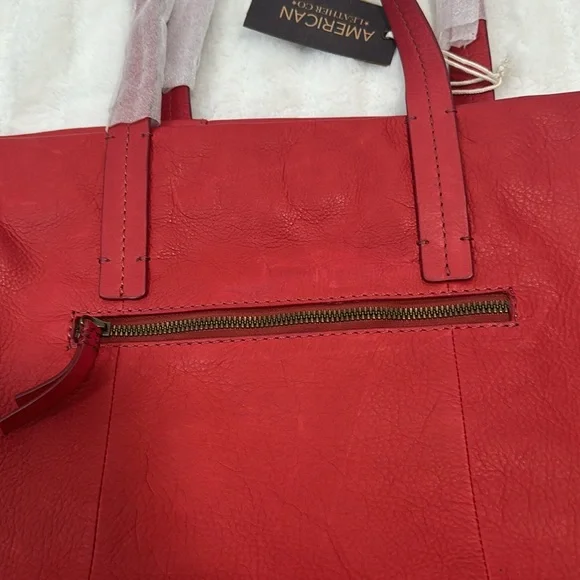 📷 NWT American Leather Co Scarlett Zip Top Tote Cherry Red Smooth - Picture 4 of 8